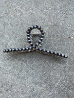 FAUX PEARL CLAW CLIPS