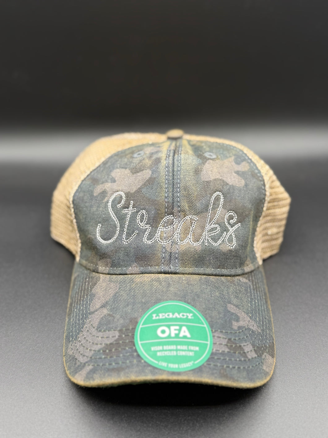 Streaks Bean Stitch Hat