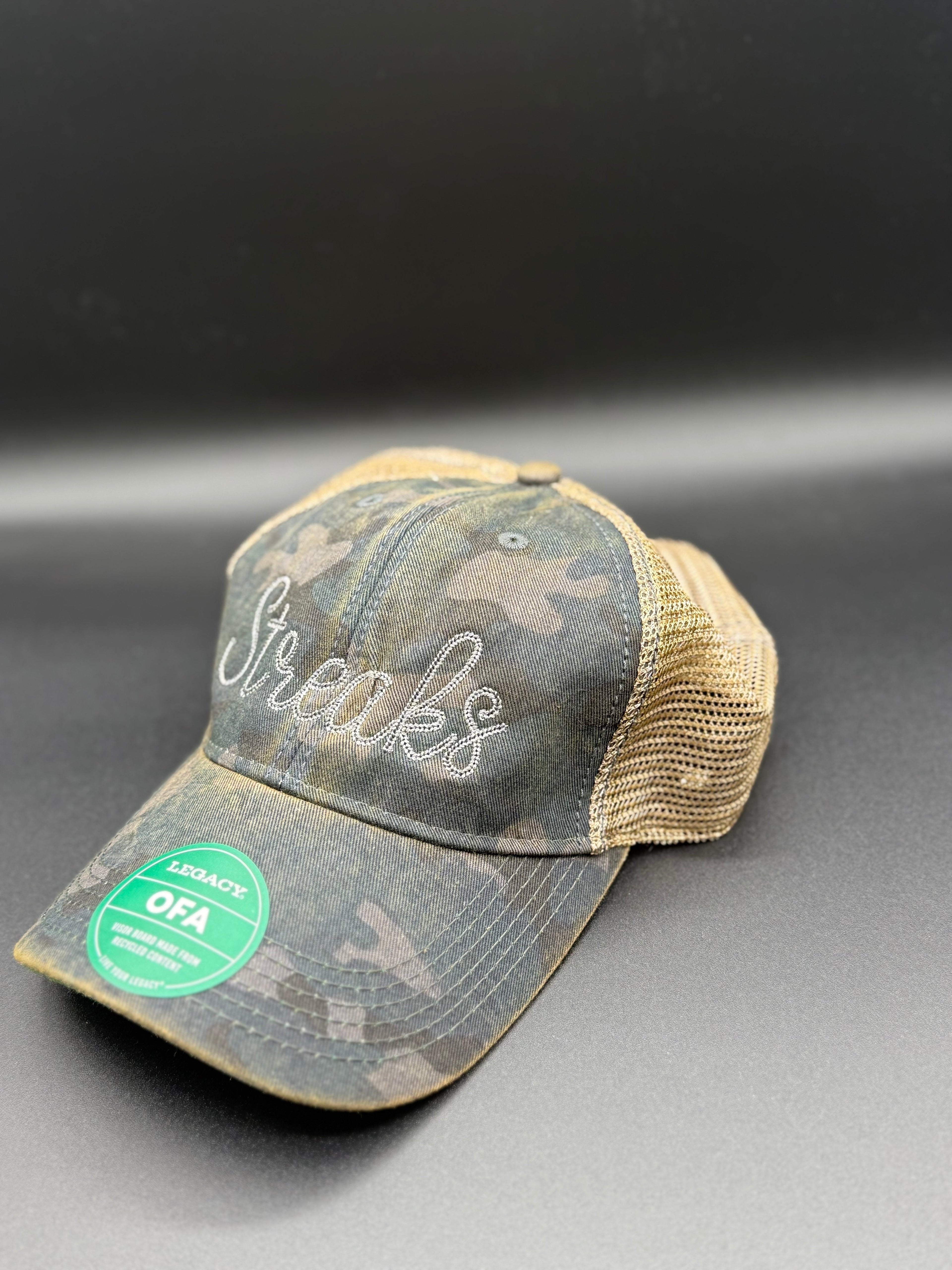 Streaks Bean Stitch Hat