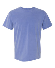 Load image into Gallery viewer, Spilling the Tea since 1773 Buzzin&#39; Shirt
