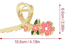 Load image into Gallery viewer, Floral Hair Clip
