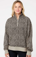 Load image into Gallery viewer, Leopard Quarter-Zip Jacket
