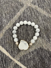 Load image into Gallery viewer, Heart Stone Bracelet
