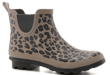 Load image into Gallery viewer, Yikes Leopard Rain Boots
